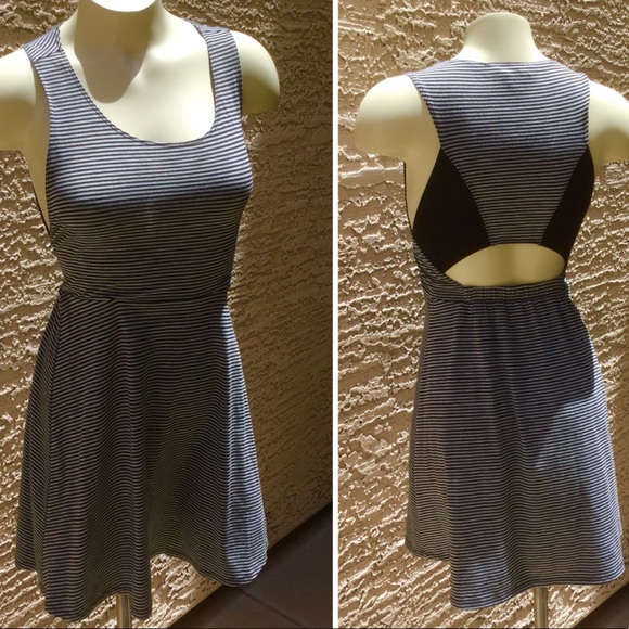 BCBG Dresses & Skirts - BCBG black and gray striped festival dress